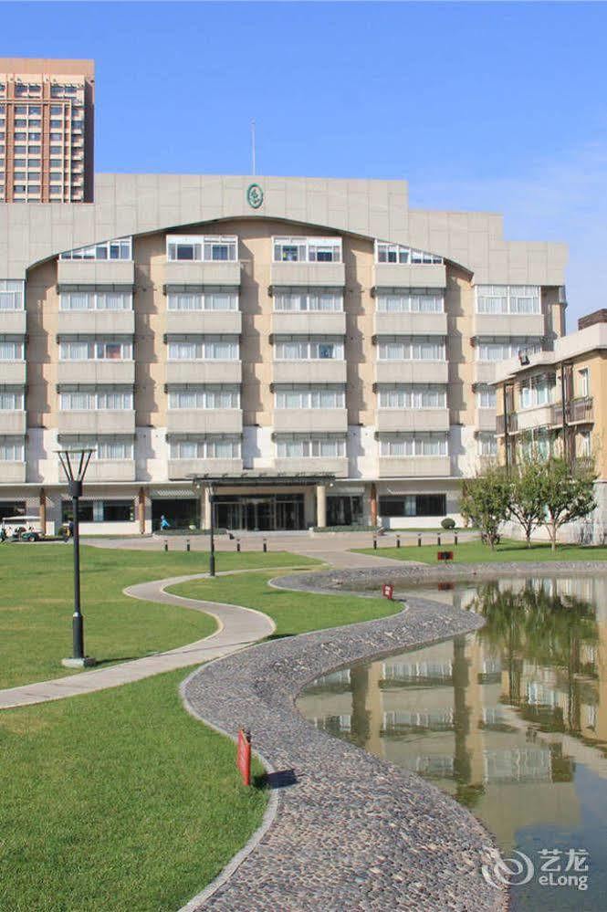 Green Park Hotel Tianjin Binhai  Экстерьер фото