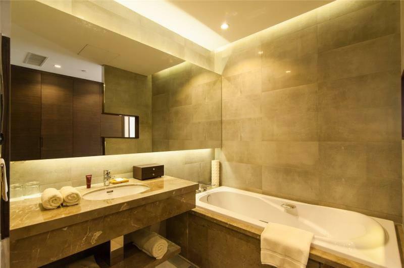 Green Park Hotel Tianjin Binhai  Экстерьер фото